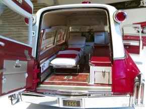 Predam Cadillac High Top Ambulance 1966 1:18 - 7