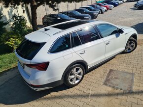 Škoda Octavia Combi 2.0 TDi Scout 4x4 200k DSG (diesel) - 7