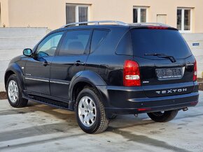 SsangYong Rexton 2.7xDI 4x4 - 7