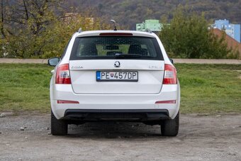 Škoda Octavia 1.6 TDI Ambition - 7