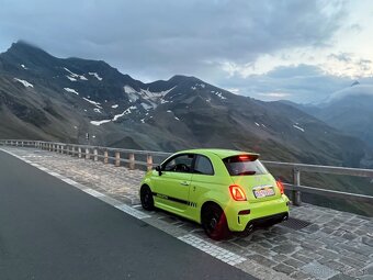 Abarth 595 145 HP 2021 manuál - 7