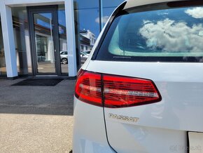 Volkswagen Passat 2.0 TDi Highline - 7