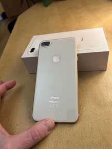 Predám IPhone 8 plus rosegold 64 GB - 7