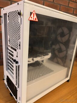 AMD Ryzen 7 5700G / 32GB RAM / NVME / GTX 1060 6GB - 7