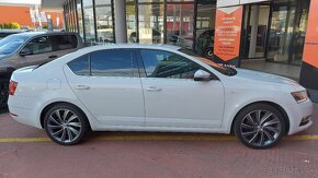 Škoda Octavia 2.0 TSI 140kW DSG Laurin & Klement - 7