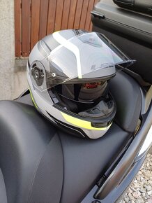 Predám skúter Honda SW T 400 - 7