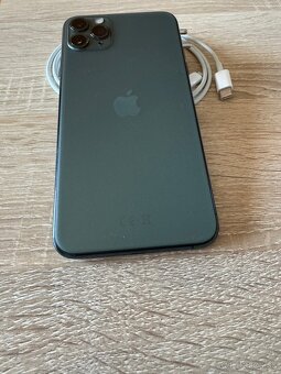 iPhone 11 Pro Max, 256GB Midnight Green - 7