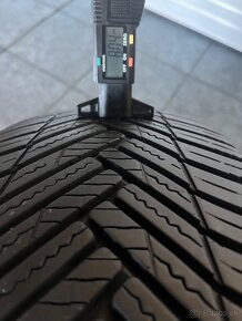 225/60 R18 Celoročne Hankook Zimne Top stav - 7