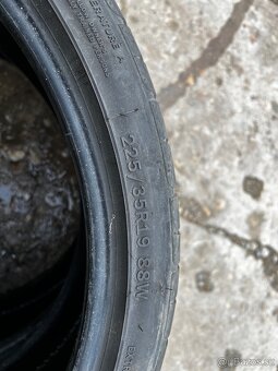 Pneu 225/35 R19 Tomket - 7