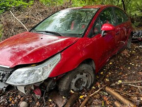 Citroën C4 1.6 benzín - 7