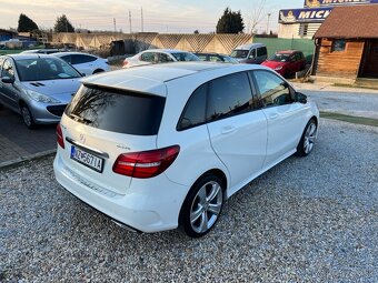 Mercedes-Benz B200CDI diesel, 100kW, AT/7, rok:12.2014. - 7