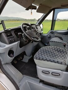 Ford Tranzit Tourneo connect  2,2 TDCI 103  kw - 7