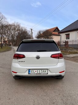 Volkswagen Golf E-Golf - 7