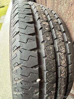 Predám 195/60 r16 C letné  pneu - 7