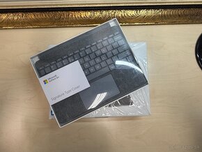 Microsoft Surface Go 3, 10,5", 4GB, 64GB LTE - 7