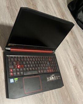 Predám Acer Nitro 5 - 7