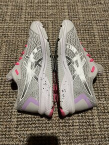 Asics GT-1000 9 GS Vel 38 - 7