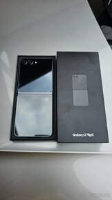 Samsung galaxy ZFlip 5 - 7