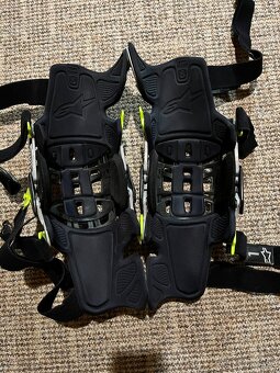 Kolenní ortezy Alpinestars Bionic 7, velikost S - 7