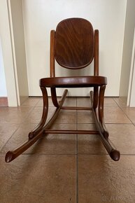 Hojdacie detské kreslo Thonet. - 7