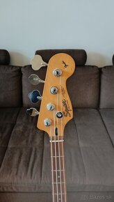 Squier Jazz Bass - 7