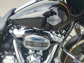 Harley Davidson Street Glide Special - 7