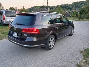 VW Passat B7 2.0TDi Highline 4x4 Panoráma - 7