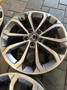 5x112 R18 SsangYang Alu disky + TPMS Senzor tlaku - 7