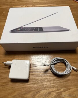 Macbook Pro 2018 i5/16GB/512GB - 7