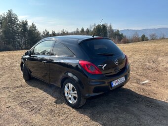 Opel Corsa D 1.4 benzín - 7