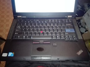 Lenovo i3 4 x 2,4 GHz. 320 GB. 14 HD+. Nová baterka. - 7