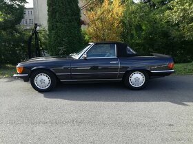 Mercedes-Benz 500 SL 1985r. R107 2+2 - 7