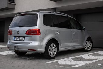 Volkswagen Touran 1.6 TDI Comfortline DSG - 7