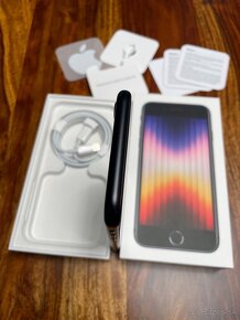 Apple iPhone SE 2020 64gb Black - ako novy, bez škrabanca - 7