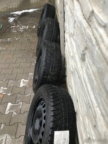 5x112 R17 zimna sada 215/65 R17 Nokian zimne pneu - 7