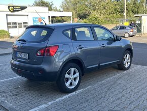 Nissan Qashqai 2.0 dCi Tekna 4x4 - 7