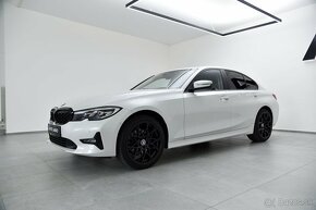 rad 3 sedan 320d mHEV xDrive A/T, Full LED, VirtualCockpit - 7