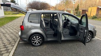 VW Touran 2,0Tdi rv:15 naj:178tis.km Sk auto - 7