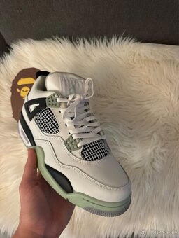 Jordan 4 seaform - 7