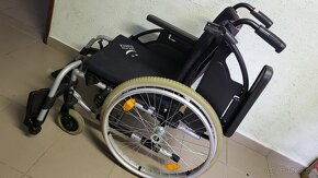 invalidny vozík 40cm AL pre nižšie postavy + podsedak - 7