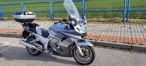 YAMAHA FJR 1300 - 7