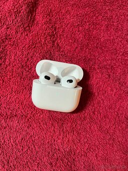 AirPods 3 - 7