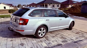 Škoda Octavia Combi 2.0 TDI Ambition DSG - 7