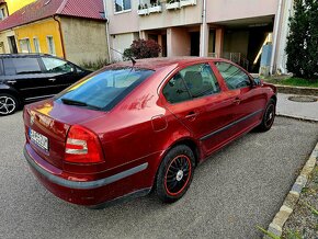 Octavia 2 benzín  fsi - 7