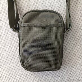 NA PREDAJ  pánska kapsička Nike cez rameno (crossbody) - 7