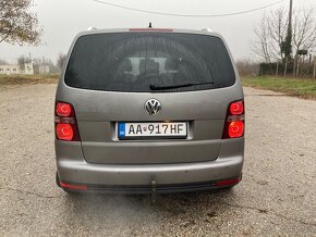 Volkswagen Touran 7miestne - 7