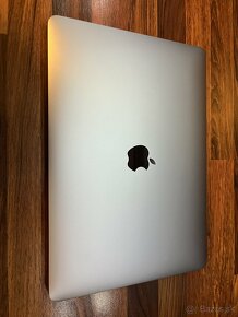 Apple Macbook 13 2019 |A2159 rezervovany do soboty - 7