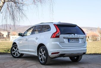 Volvo XC60 D4 Summum AWD A/T - 7