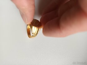 elegantný pánsky zlatý prsteň,21K, 9,7g,veľkosť 10,5(20,2mm) - 7