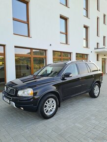 Volvo XC90 2.4 D5 7 miestne - 7